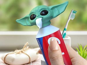2022 New Baby Y-oda Toothpaste Topper G-rogu Toothpaste Cap The Mandalorian Y-oda Baby Toothpaste Dispenser for Kids